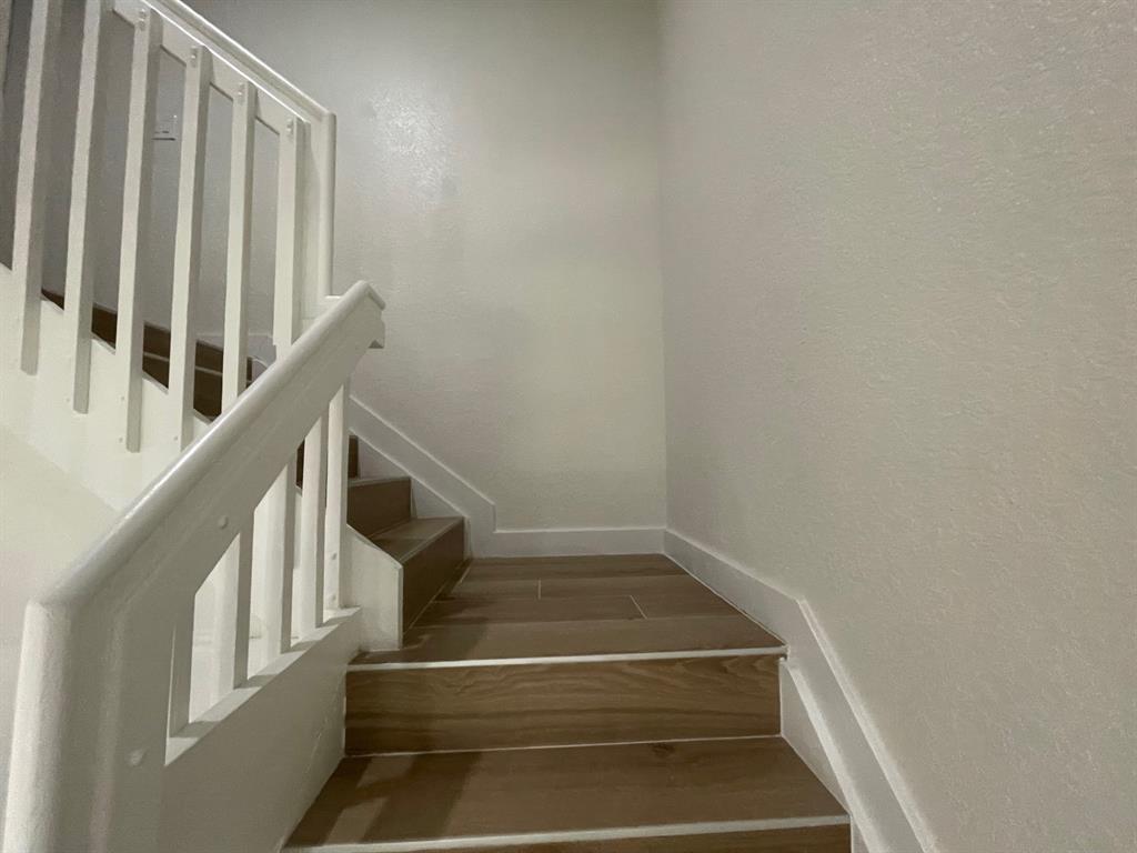 12472 Southwest 44th Court Miramar, FL 33027 - Photo 13 of 38