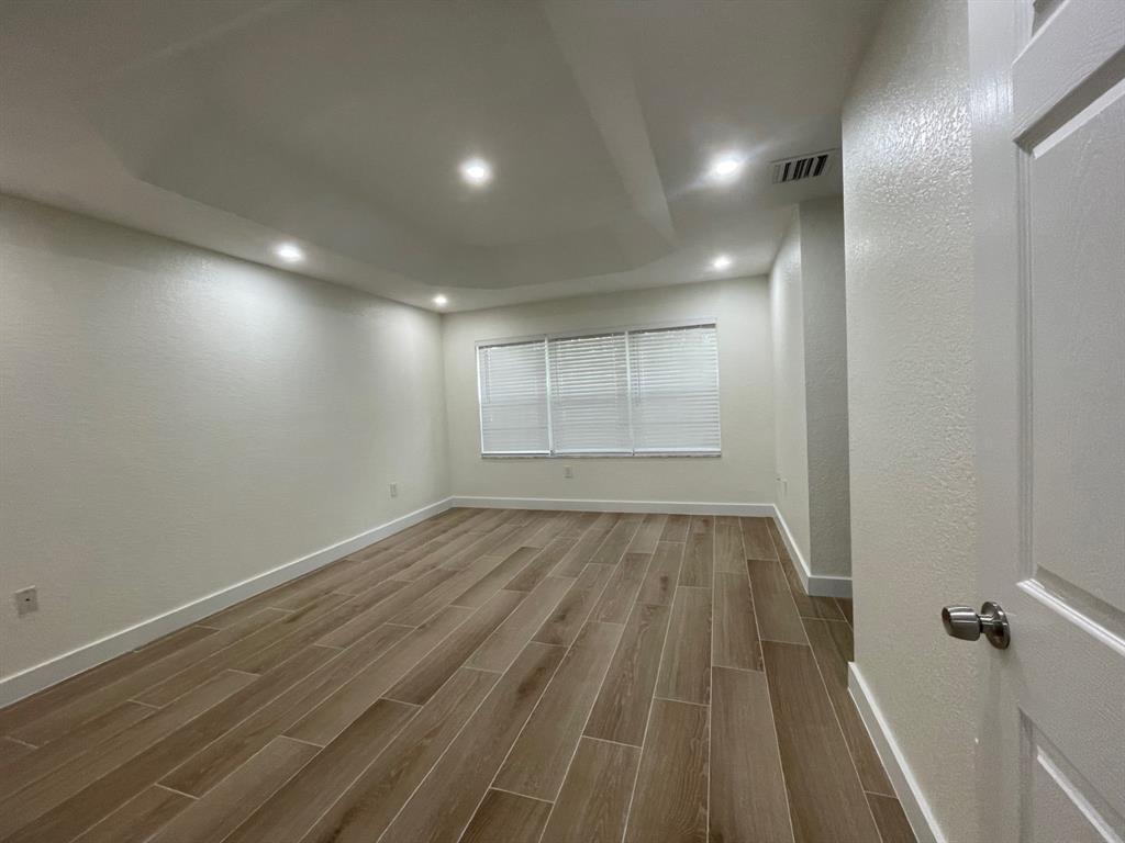 12472 Southwest 44th Court Miramar, FL 33027 - Photo 18 of 38