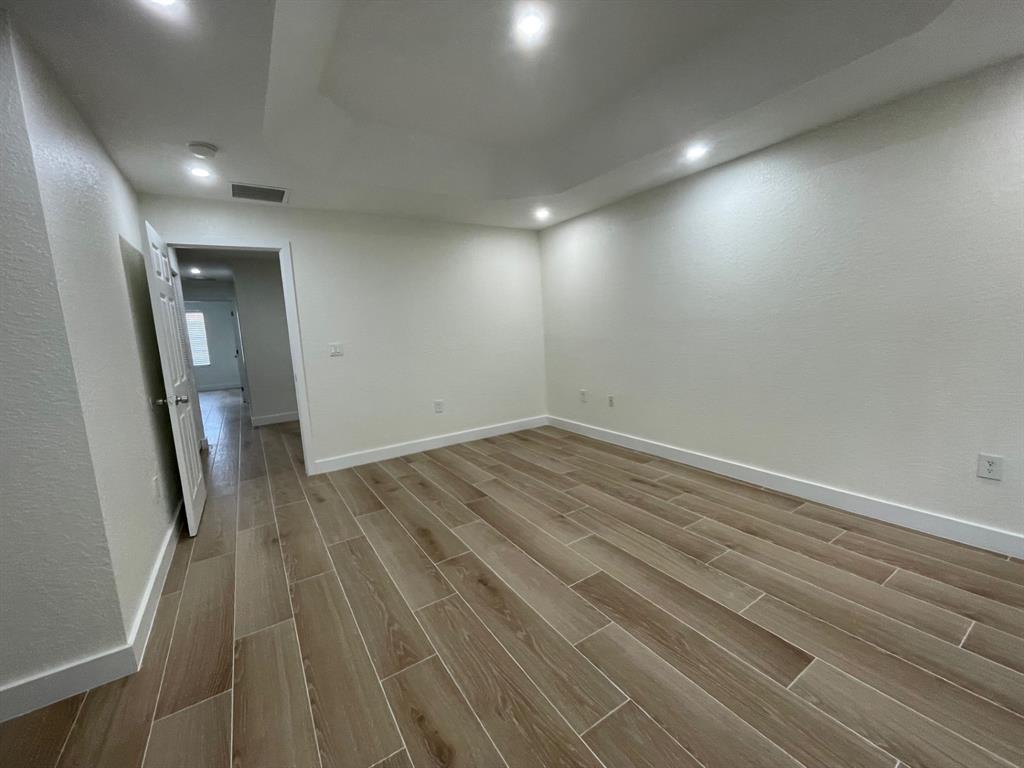 12472 Southwest 44th Court Miramar, FL 33027 - Photo 35 of 38