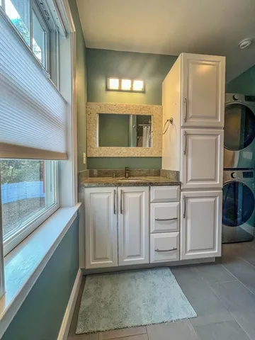 $844,000 | 17 Degrass Road, Mashpee, MA 02649