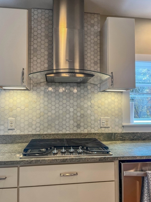 17 Degrass Road Mashpee, MA 02649 - Photo 7 of 34