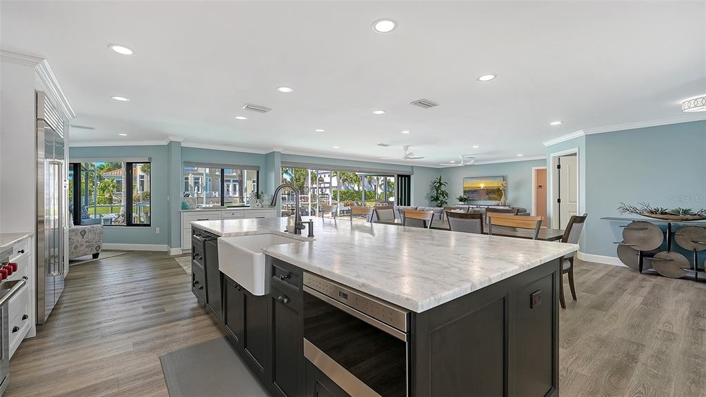 595 Bowsprit Lane Longboat Key, FL 34228 - Photo 17 of 49