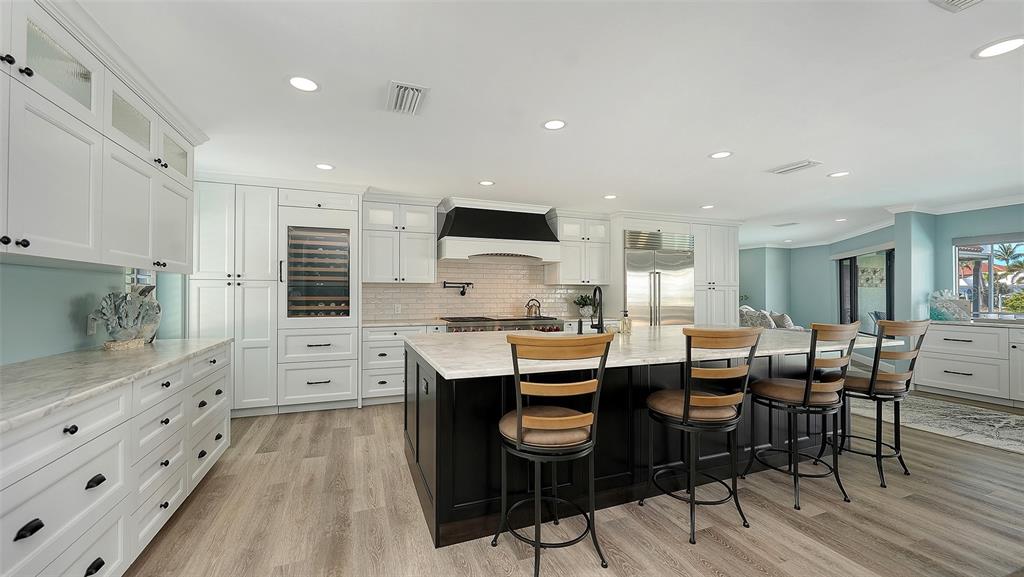595 Bowsprit Lane Longboat Key, FL 34228 - Photo 19 of 49