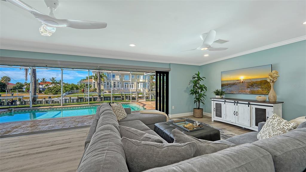 595 Bowsprit Lane Longboat Key, FL 34228 - Photo 5 of 49
