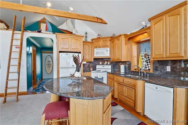 $799,000 | 673 Brush Creek Road, Sunrise Beach, MO 65079