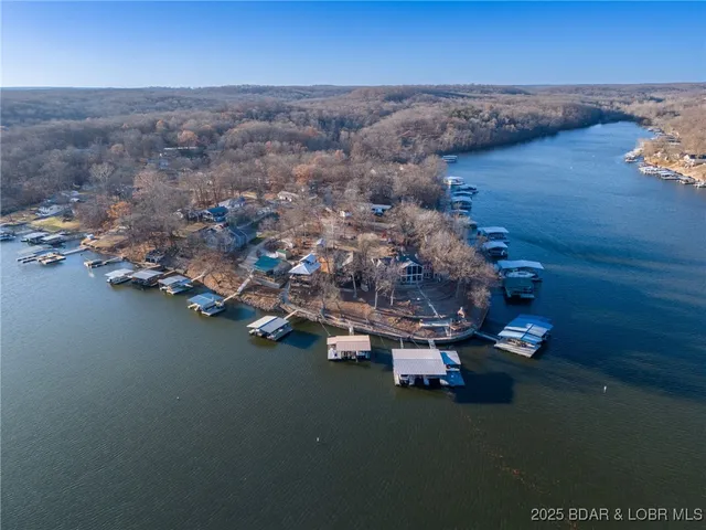 $799,000 | 673 Brush Creek Road, Sunrise Beach, MO 65079