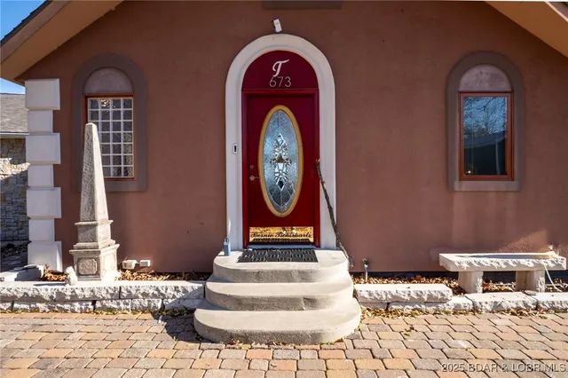 $799,000 | 673 Brush Creek Road, Sunrise Beach, MO 65079