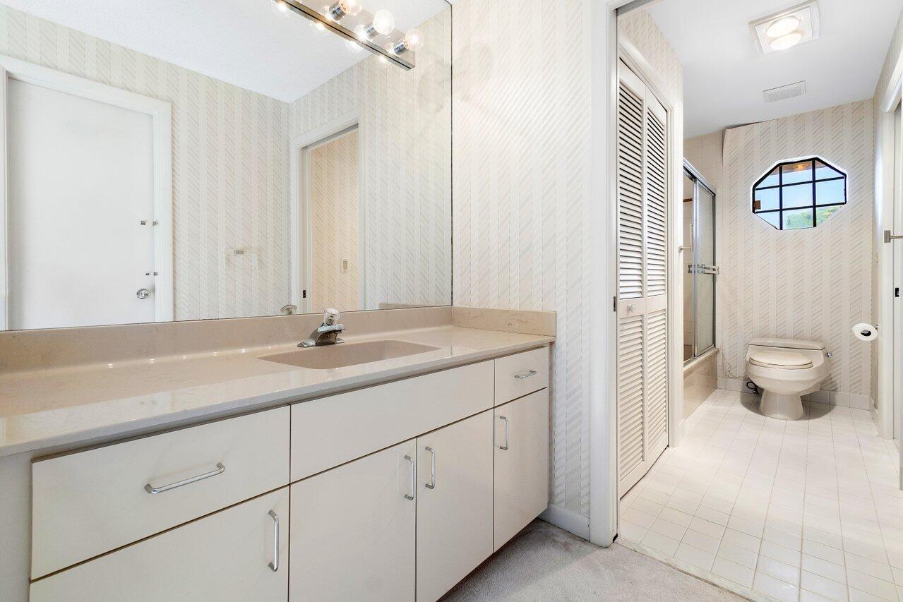 17570 Bocaire Way Boca Raton, FL 33487 - Photo 30 of 56 030-17570BocaireWay-BocaRaton-FL-33487-S