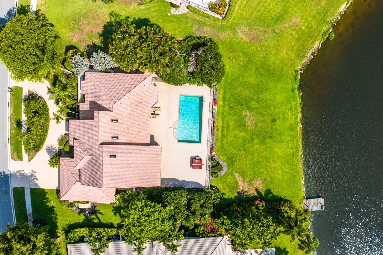 17570 Bocaire Way Boca Raton, FL 33487 - Photo 38 of 56 040-17570BocaireWay-BocaRaton-FL-33487-S