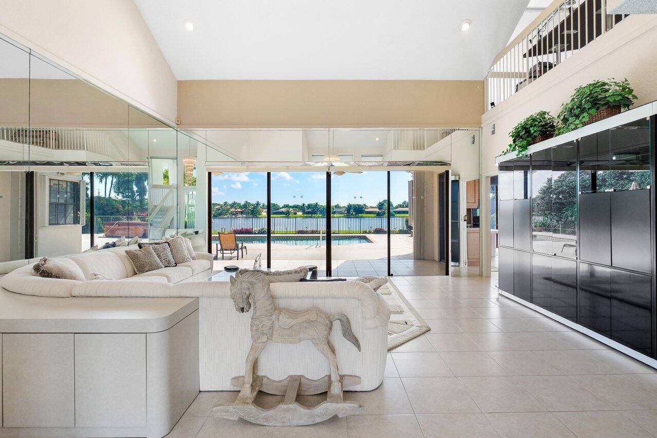 17570 Bocaire Way Boca Raton, FL 33487 - Photo 10 of 56 007-17570BocaireWay-BocaRaton-FL-33487-S