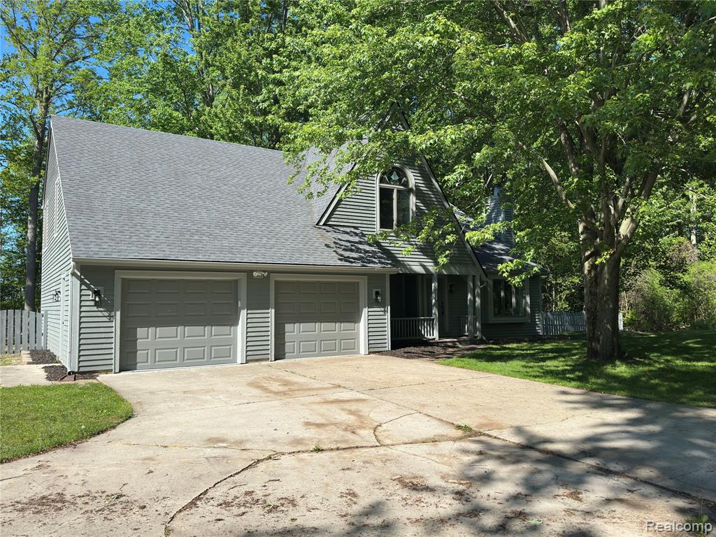 4233 State Road Fort Gratiot, MI 48059 - Photo 7 of 64