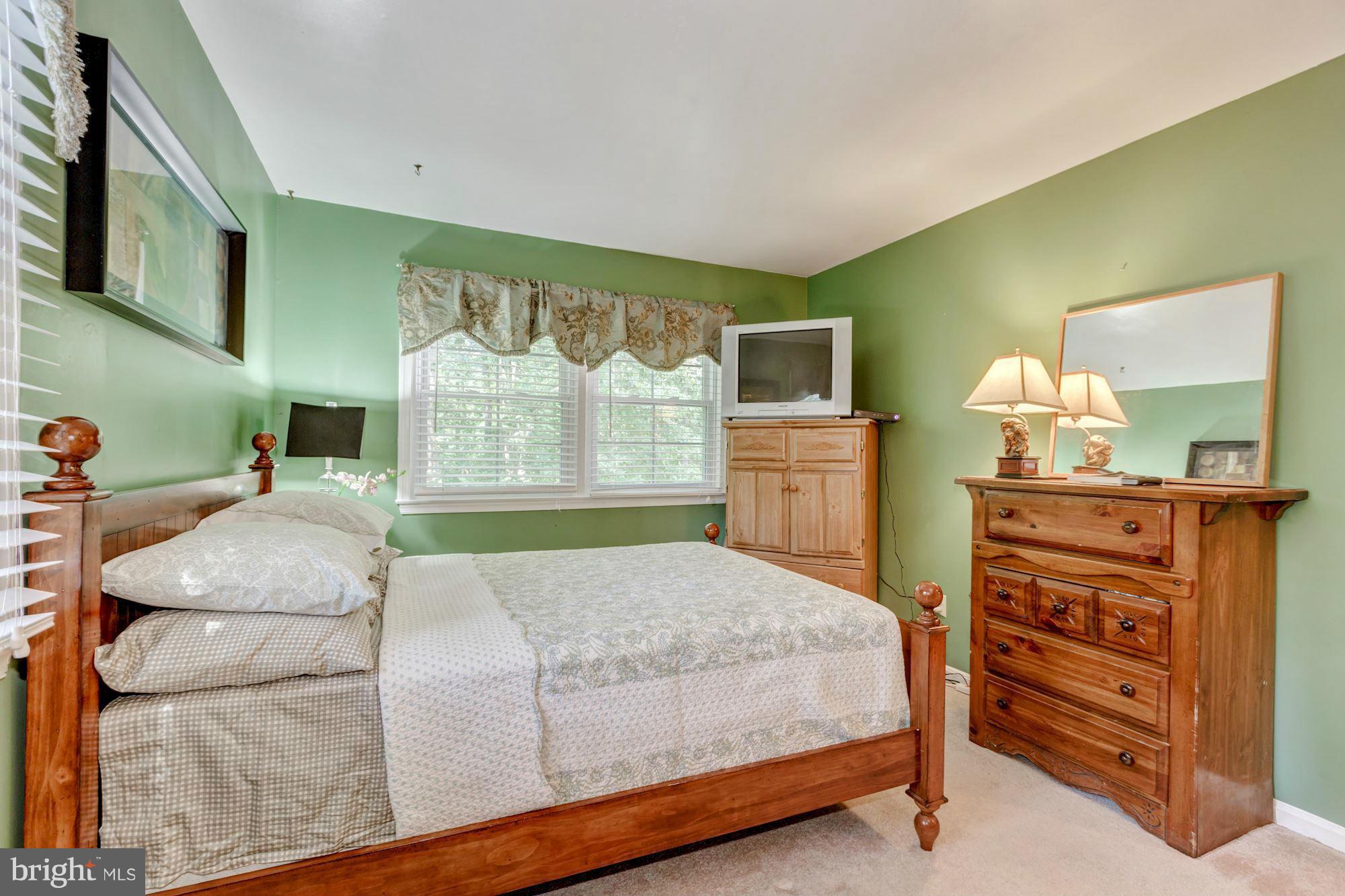 13244 Sturbridge Road Woodbridge, VA 22192 - Photo 13 of 26 Bedroom