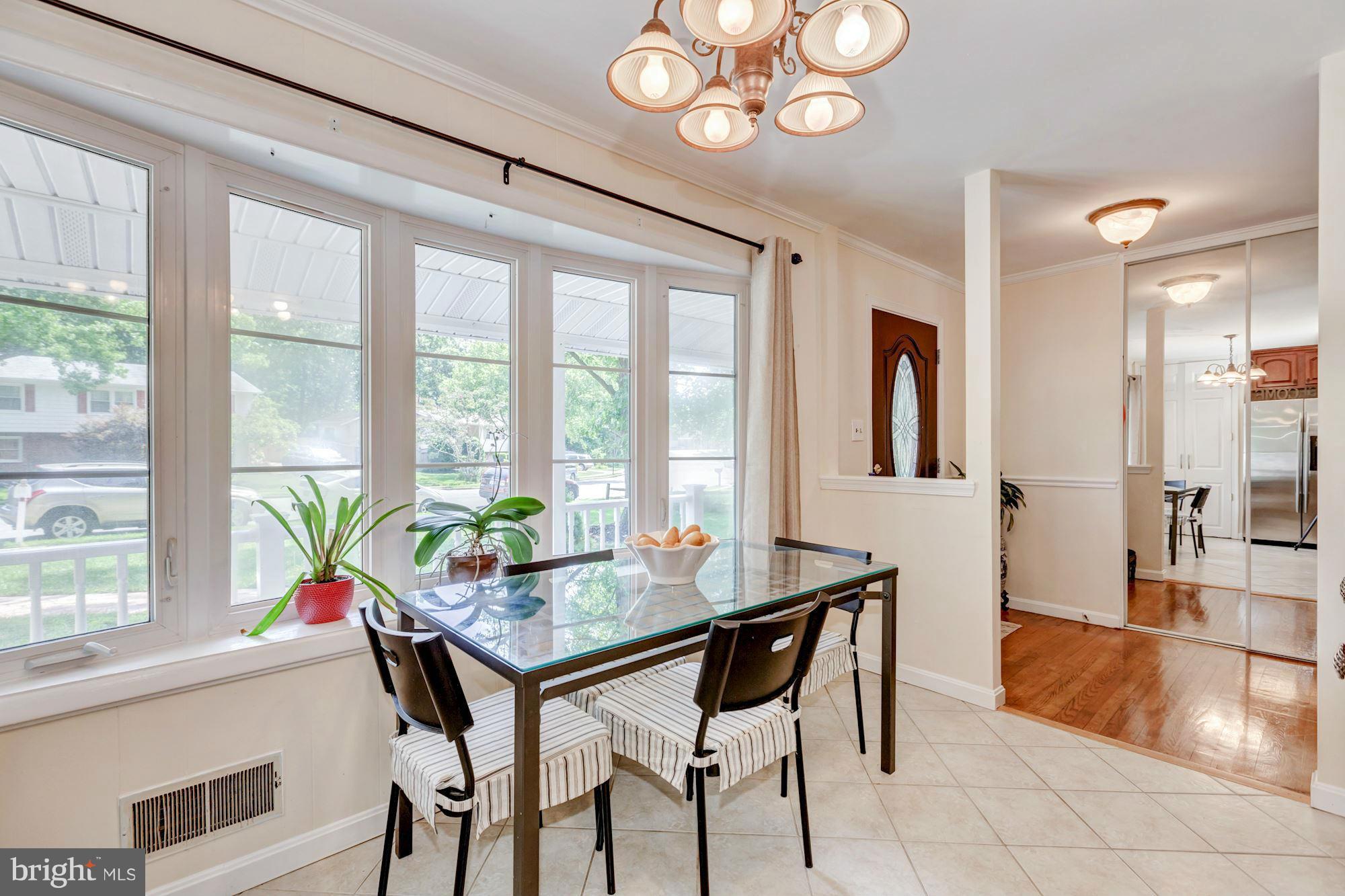 13244 Sturbridge Road Woodbridge, VA 22192 - Photo 24 of 26 Kitchen