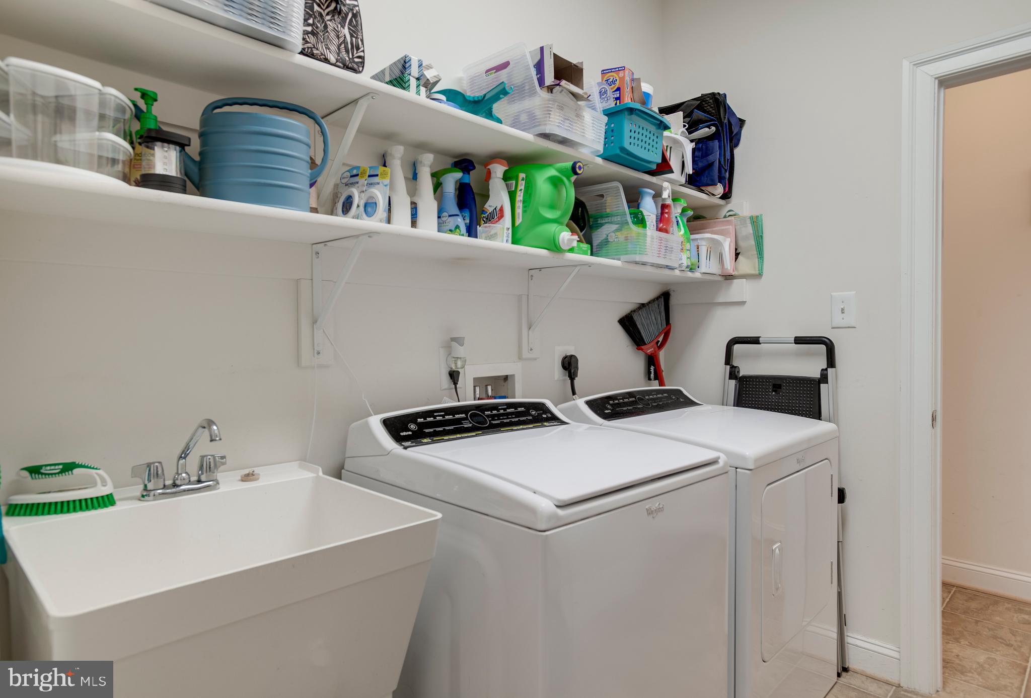 3279 Ridgeview Road Reva, VA 22735 - Photo 35 of 87 a utility room with dryer and washer