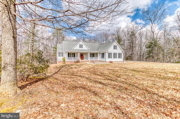 $875,000 | 3279 Ridgeview Road, Reva, VA 22735