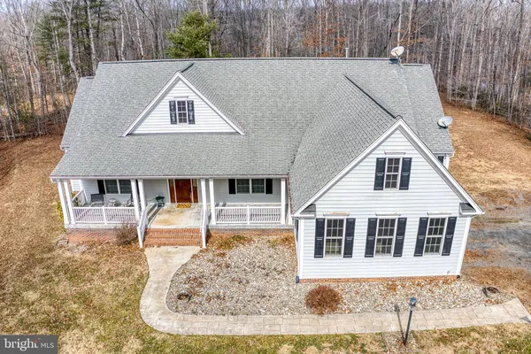 $875,000 | 3279 Ridgeview Road, Reva, VA 22735