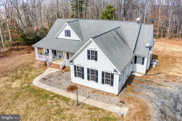 $875,000 | 3279 Ridgeview Road, Reva, VA 22735