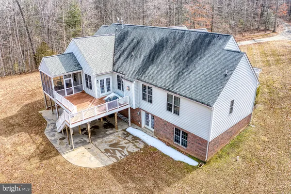 $875,000 | 3279 Ridgeview Road, Reva, VA 22735
