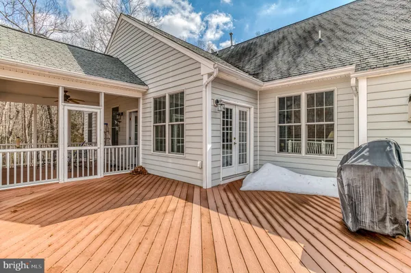 $875,000 | 3279 Ridgeview Road, Reva, VA 22735