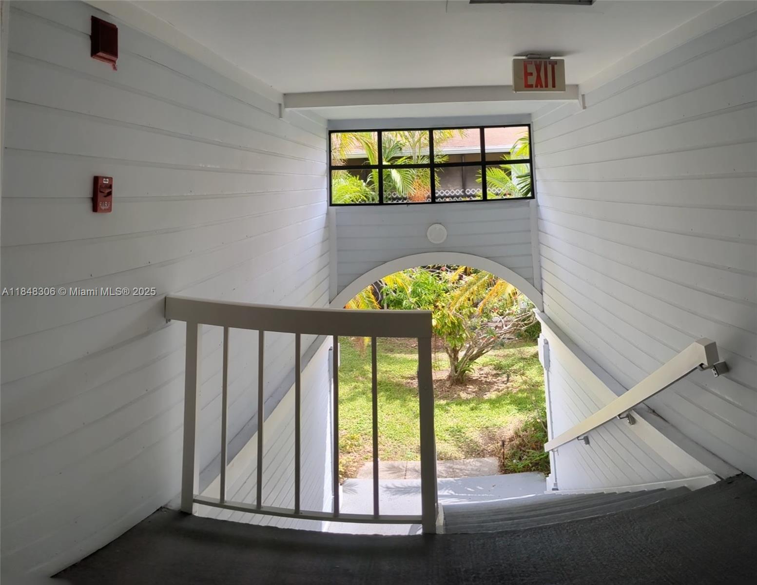 917 Northeast 199th Street, Unit 206 Miami, FL 33179 - Photo 2 of 19