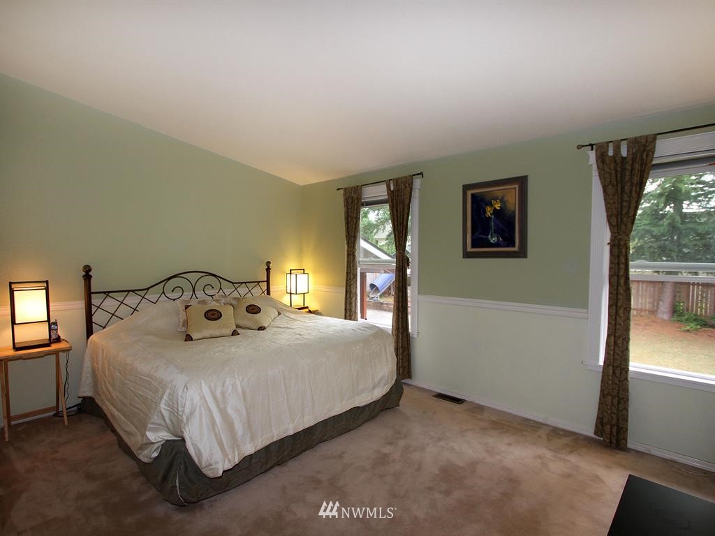 23502 22nd Avenue Southeast Bothell, WA 98021 - Photo 12 of 25 Gallery Image 12