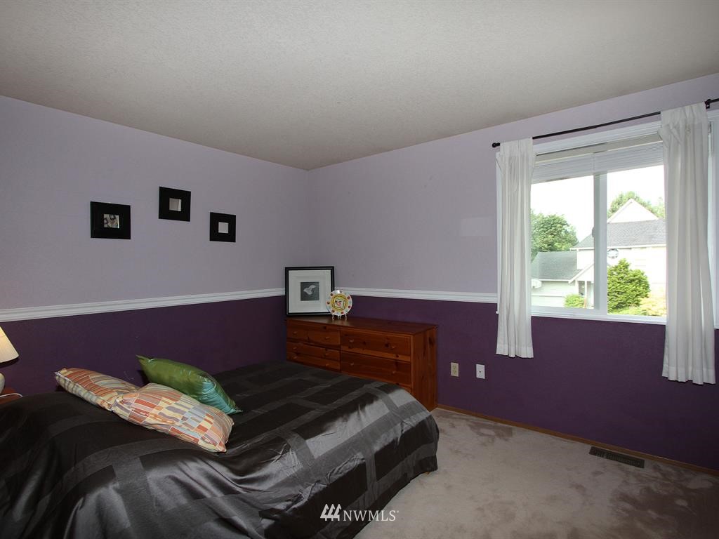 23502 22nd Avenue Southeast Bothell, WA 98021 - Photo 16 of 25 Gallery Image 16
