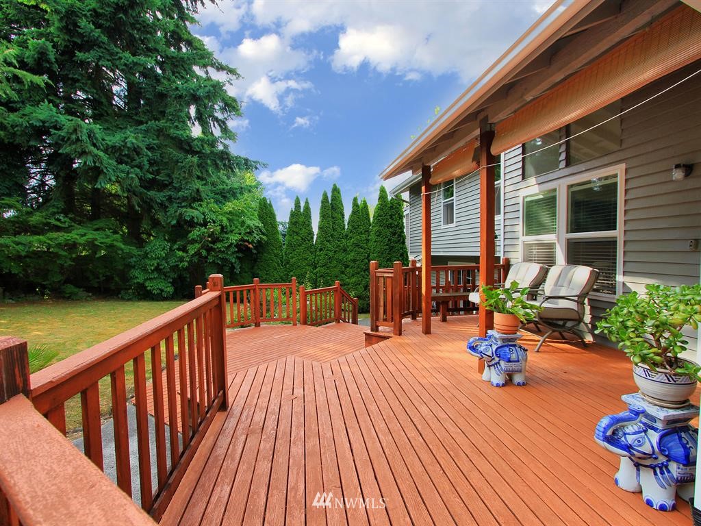 23502 22nd Avenue Southeast Bothell, WA 98021 - Photo 20 of 25 Gallery Image 20
