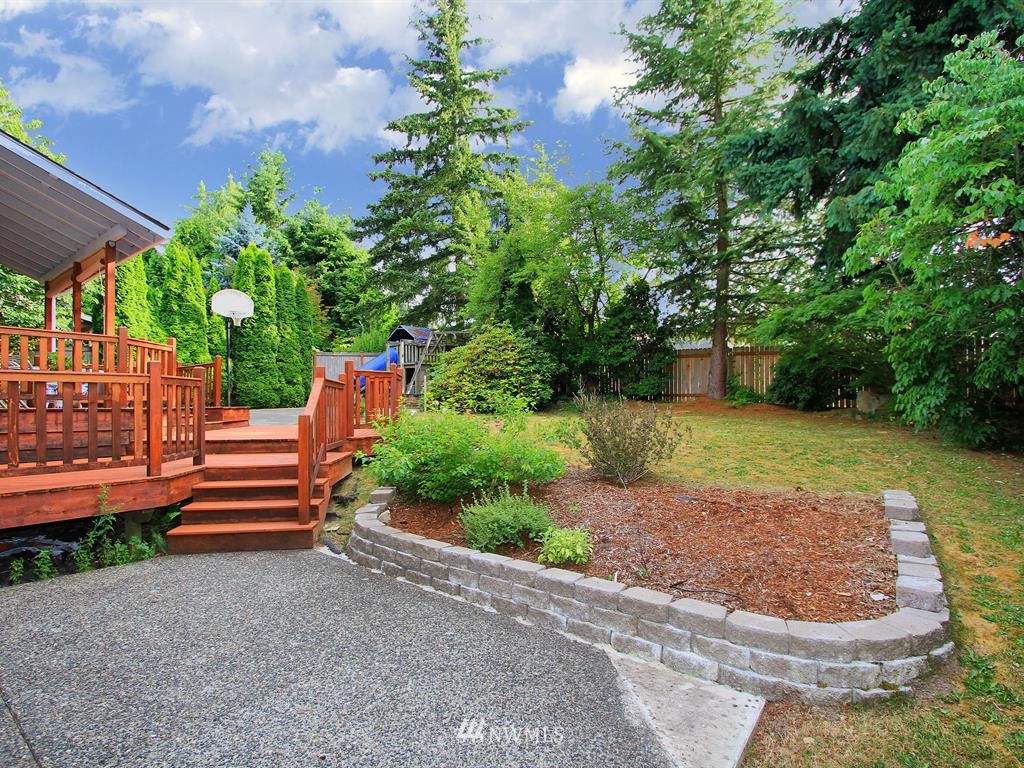 23502 22nd Avenue Southeast Bothell, WA 98021 - Photo 22 of 25 Gallery Image 22