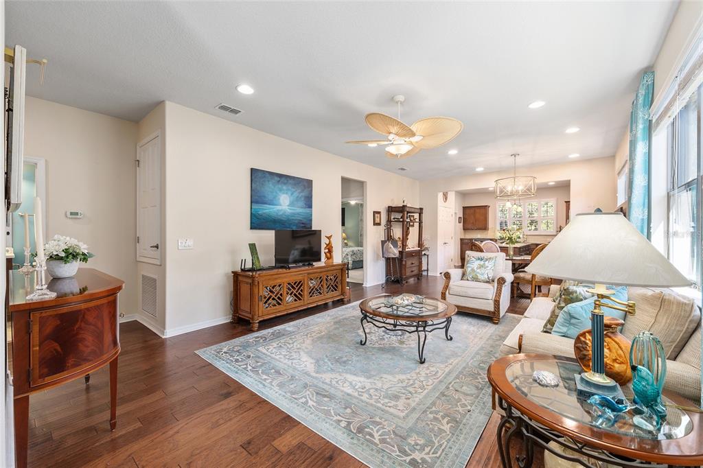 7676 Southwest 94th Circle Ocala, FL 34481 - Photo 5 of 42