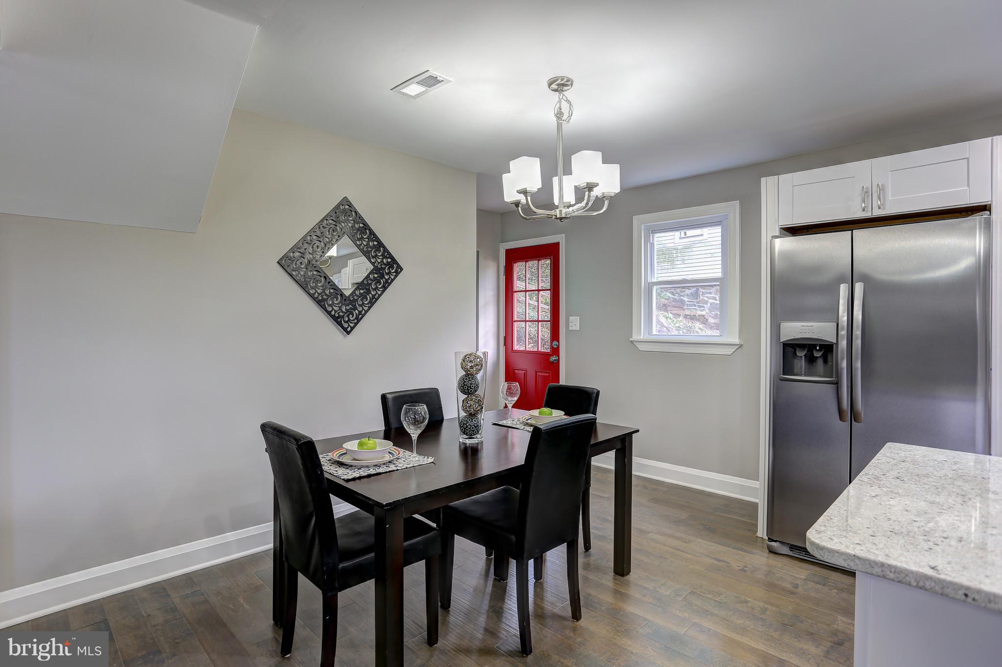 31 Summerfield Road Baltimore, MD 21207 - Photo 6 of 21 Dining Room