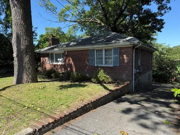 $625,000 | 177 Longvue Terrace, Yonkers, NY 10710