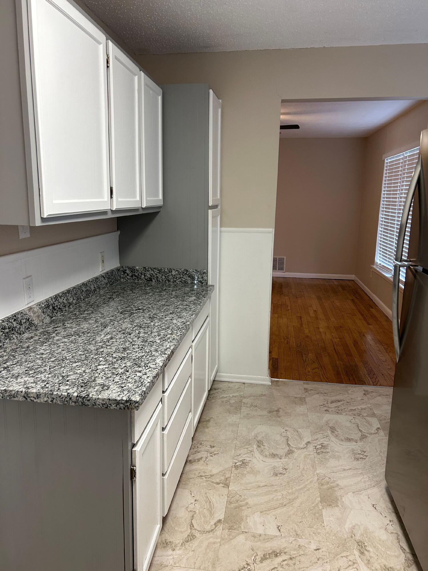 3416 38th Street Lubbock, TX 79413 - Photo 6 of 15 IMG_4799