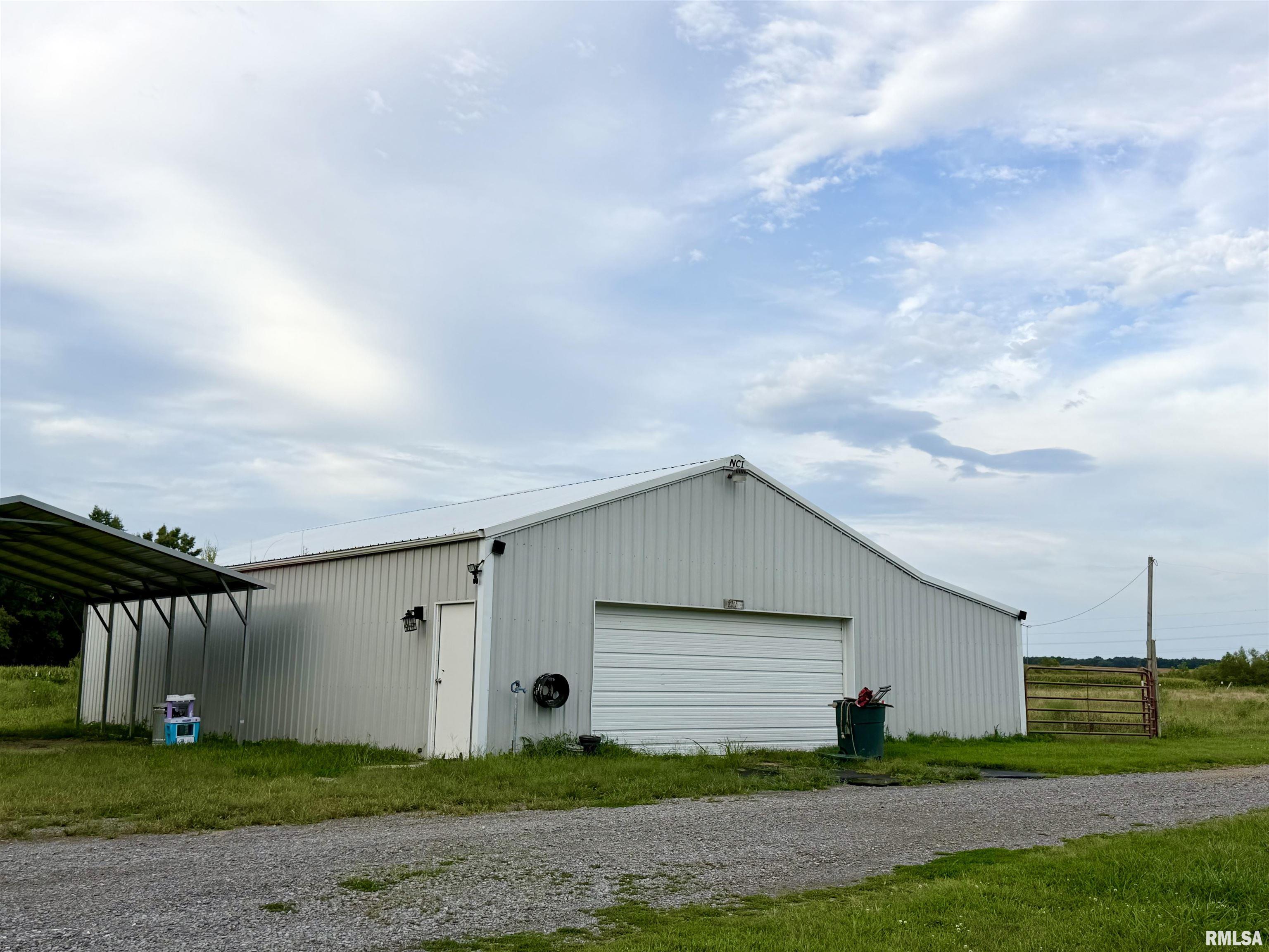 18057 Dwina Road Thompsonville, IL 62890 - Photo 34 of 45 Gallery Image 34