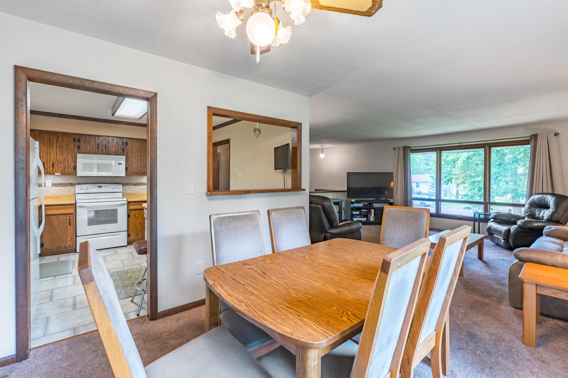 802 Jefferson Street Merrill, WI 54452 - Photo 18 of 59