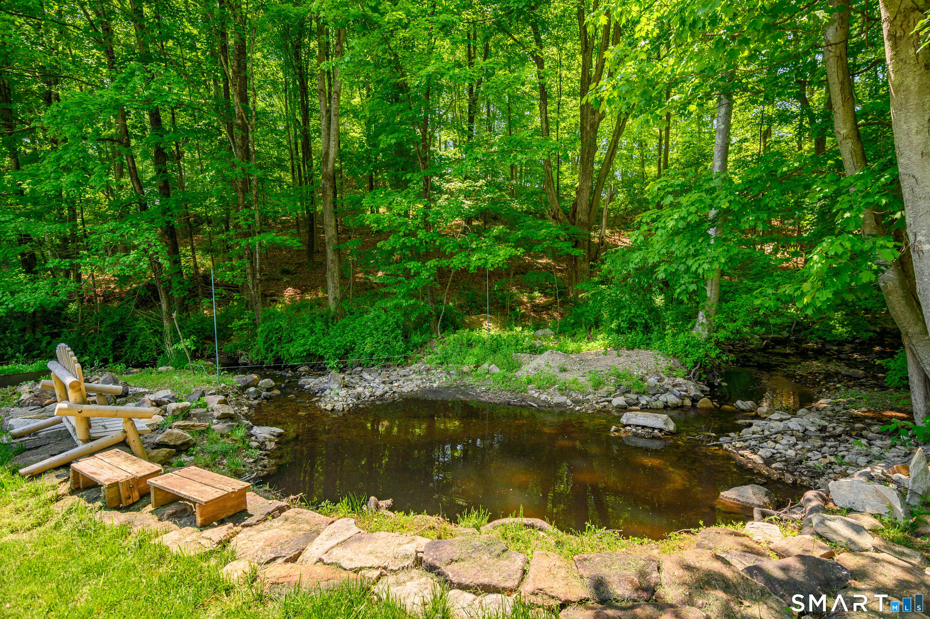 174 Huntingtown Road Newtown, CT 06470 - Photo 33 of 40