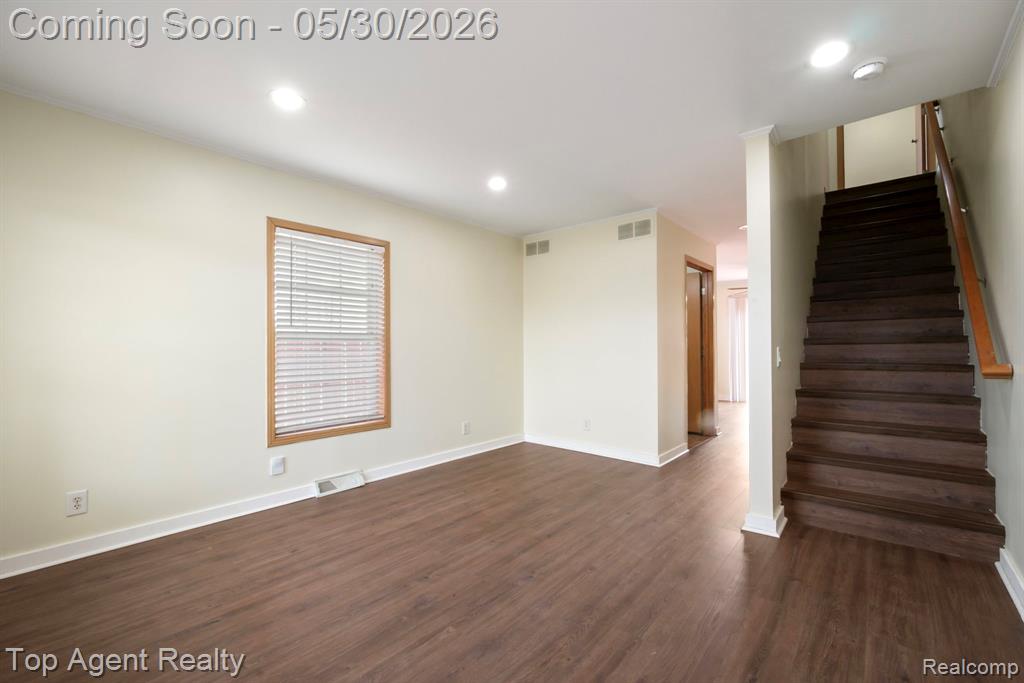 2018 John R Road Troy, MI 48083 - Photo 11 of 30
