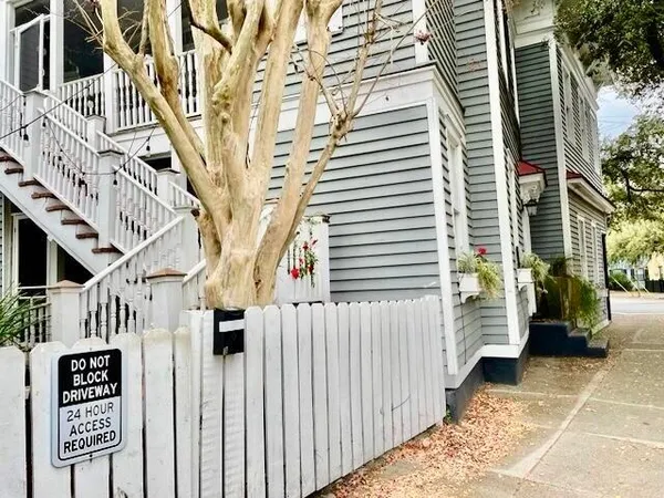 $2,730 | 25 Chapel Street, Unit 2, Charleston, SC 29403