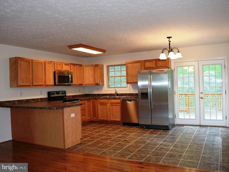 1475 Drummer Hill Road Front Royal, VA 22630 - Photo 5 of 27 Kitchen