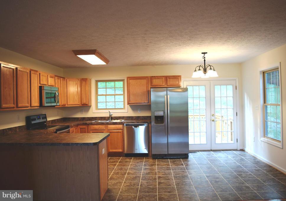 1475 Drummer Hill Road Front Royal, VA 22630 - Photo 6 of 27 Kitchen