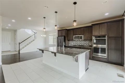 $735,000 | 22691 East Narrowleaf Circle, Aurora, CO 80016