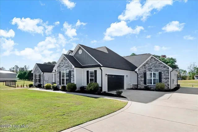 $485,000 | 101 Jeter Drive, Pikeville, NC 27863