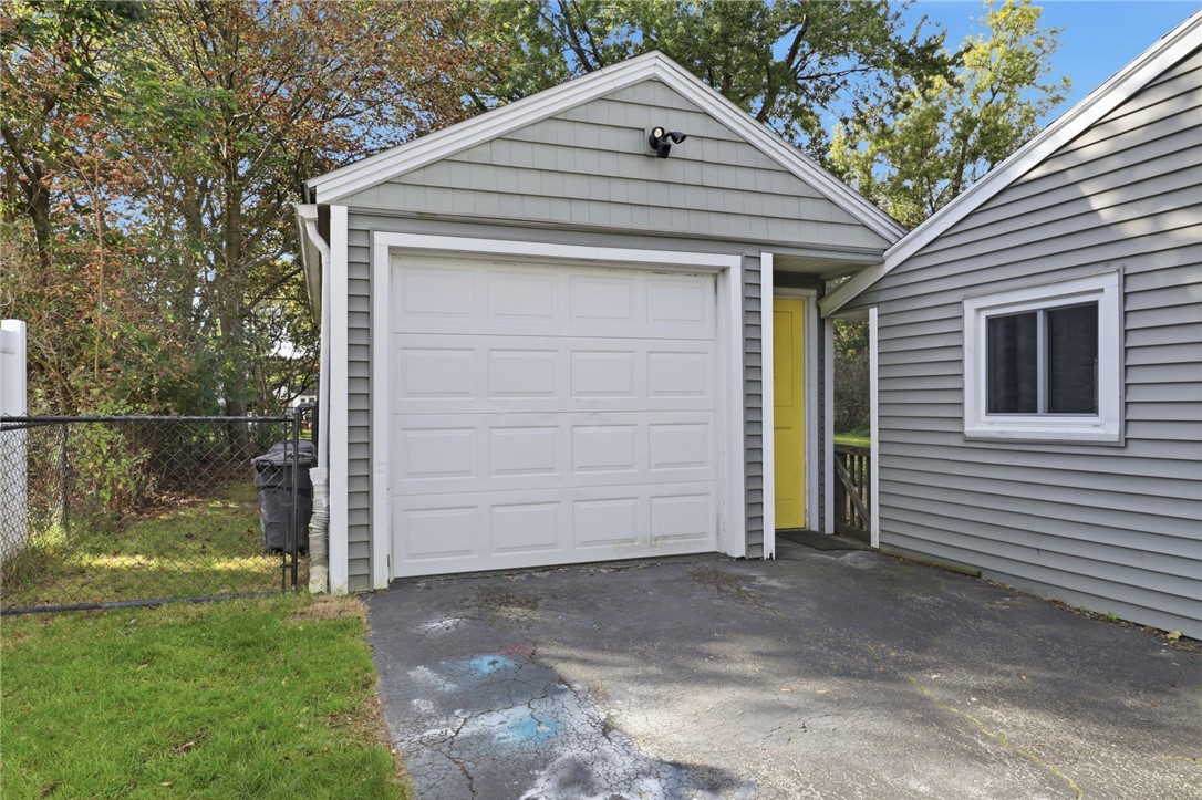 325 Brandon Road Irondequoit, NY 14622 - Photo 30 of 30 Gallery Image 30