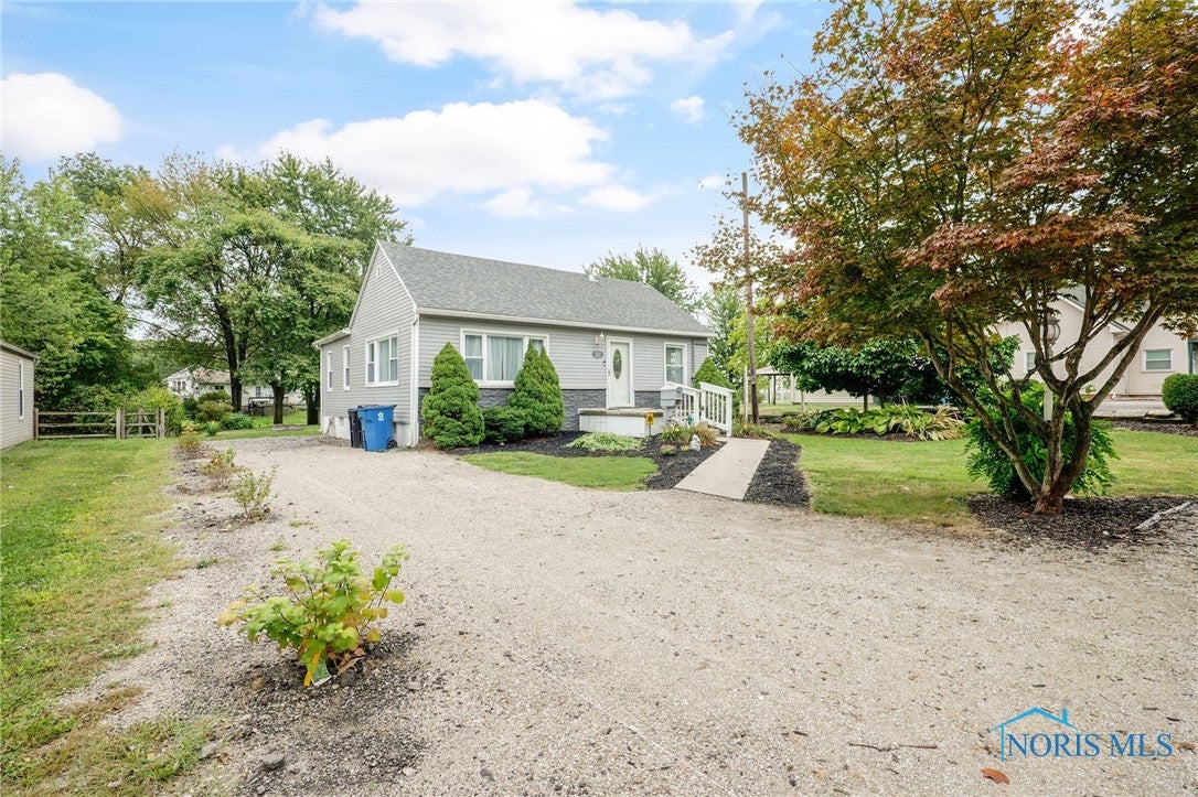 1147 Patchen Road Oregon, OH 43616 - Photo 1 of 44 Gallery Image 1