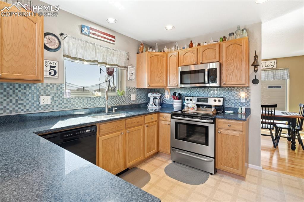 8135 Buschborn Road Peyton, CO 80831 - Photo 20 of 47