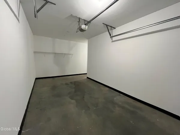 $2,492 | 60 Weibel Avenue, Unit 9SR104, Saratoga Springs, NY 12866