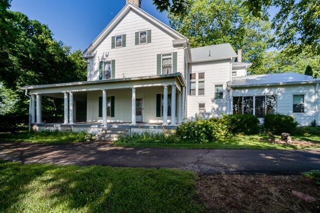 6070 Lower Valley Springfield, OH 45506 - Photo 3 of 63