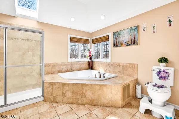 $899,900 | 6 Hunter Drive, Budd Lake, NJ 07828