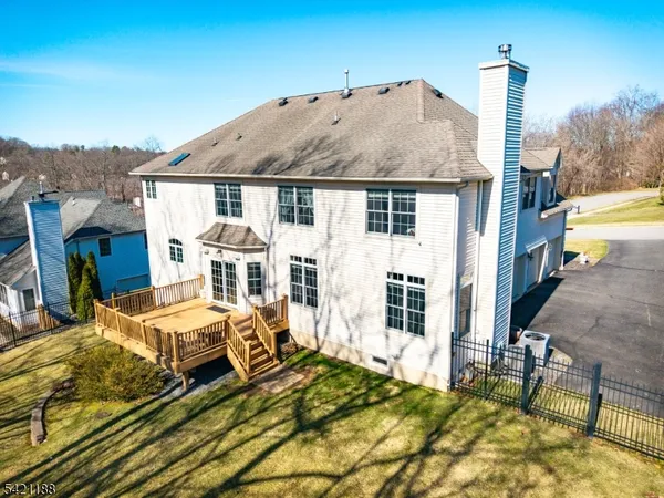 $899,900 | 6 Hunter Drive, Budd Lake, NJ 07828
