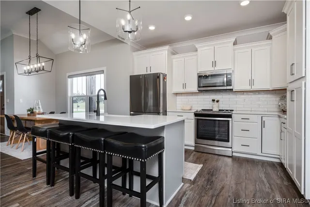 $499,900 | 1719 Champions Pointe Parkway, Henryville, IN 47126