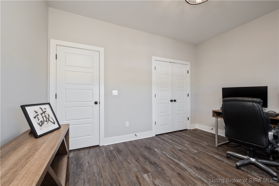 1719 Champions Pointe Parkway Henryville, IN 47126 - Photo 19 of 31